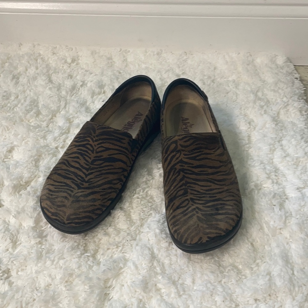 Alegria slip resistant clogs Keli size 39